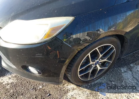 2014 Ford Focus Se from USA, damaged, VIN 1FADP3F25EL443568